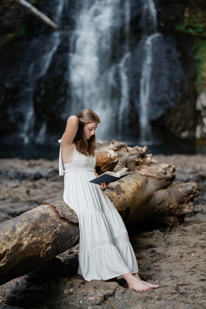 Senior girl at Silver Falls State Park, one of my favorite senior photo locations